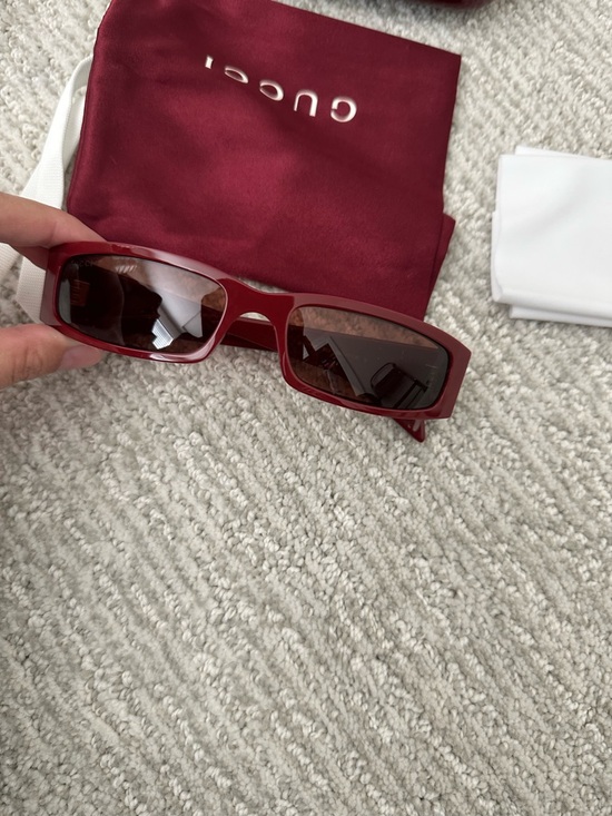 NIB Gucci rectangular sunglasses burgundy brow main image 5